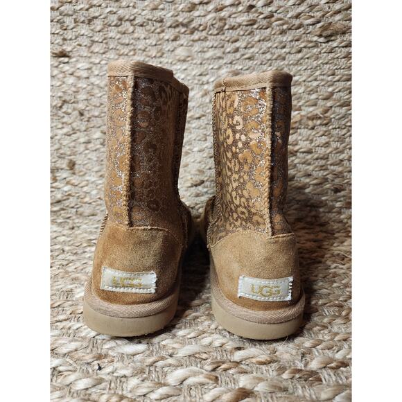 Ugg Women's Sheepskin Classic II Glitter Leopard Snow Beige Tan Boots Size 5 - Picture 8 of 11